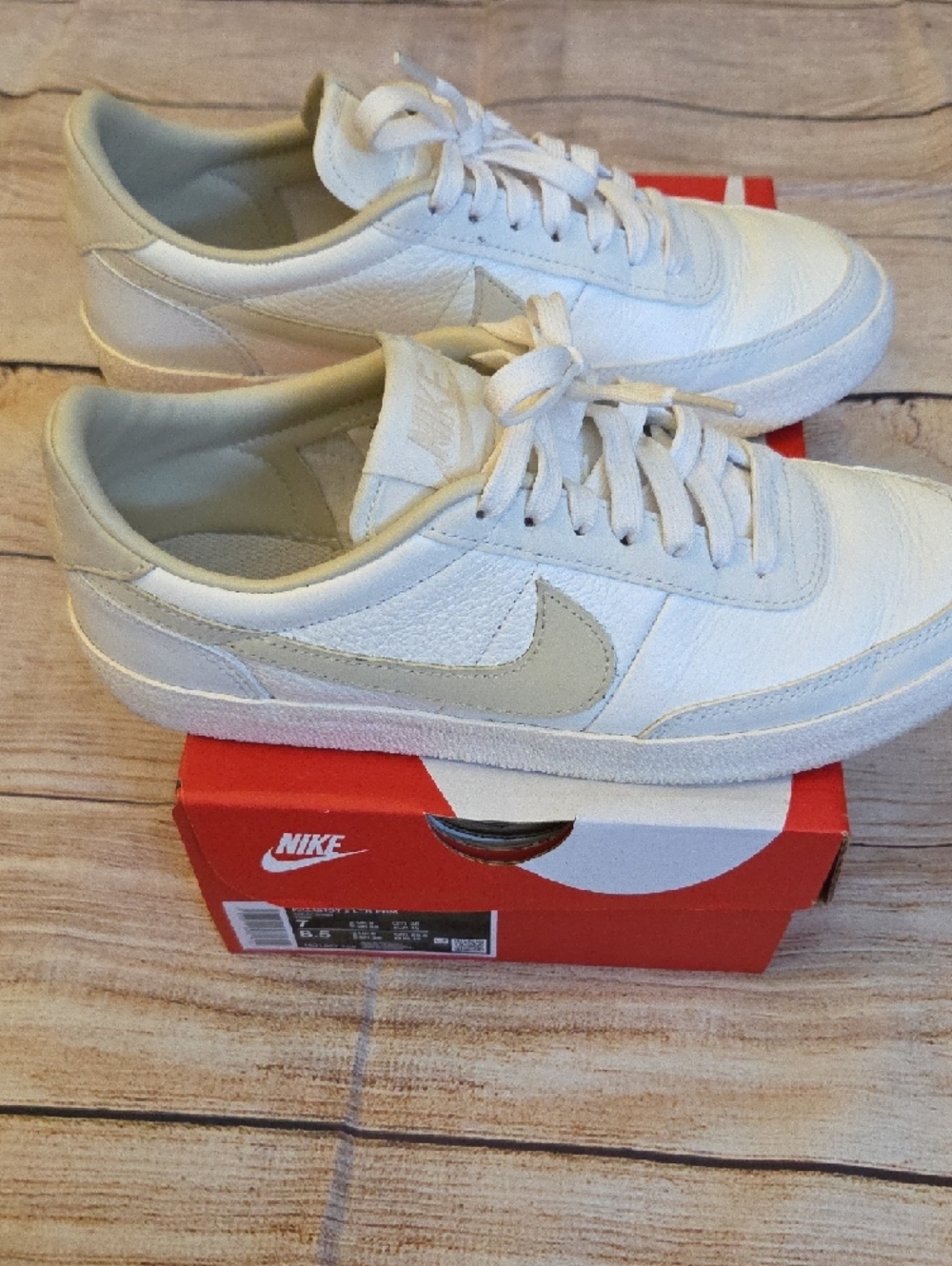 Nike Cream/White Retro Low-Top Sneakers - Picture 3 of 4